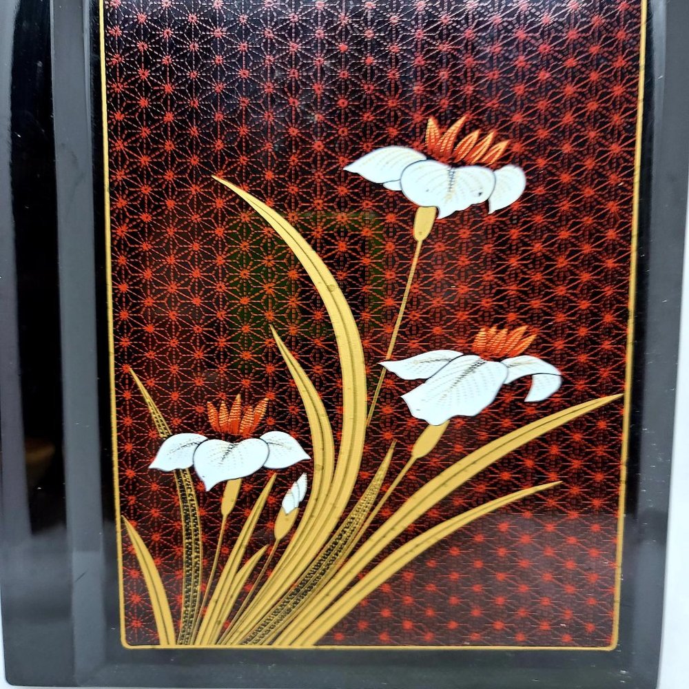 Retro Lacquerware Photo Album - Picture 3 of 8
